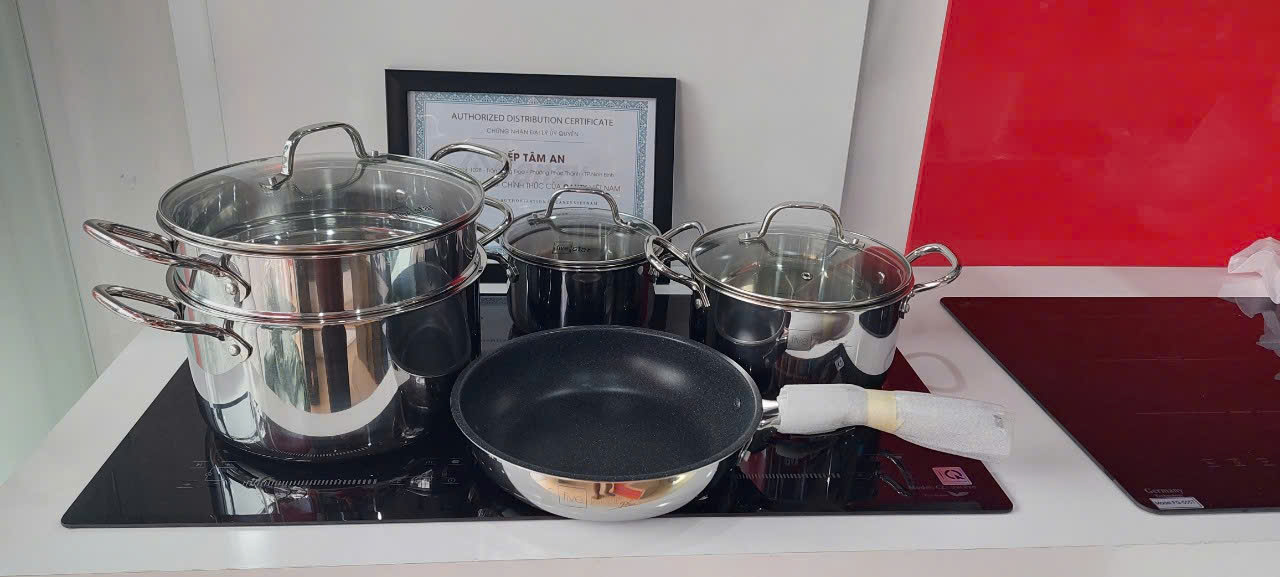 Bộ nồi Fivestar Plus 5 món đúc liền inox 304 - Bếp Tâm An