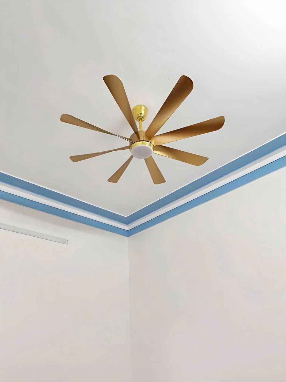 Quạt trần 8 cánh màu vàng - Quạt trần đèn Tâm An